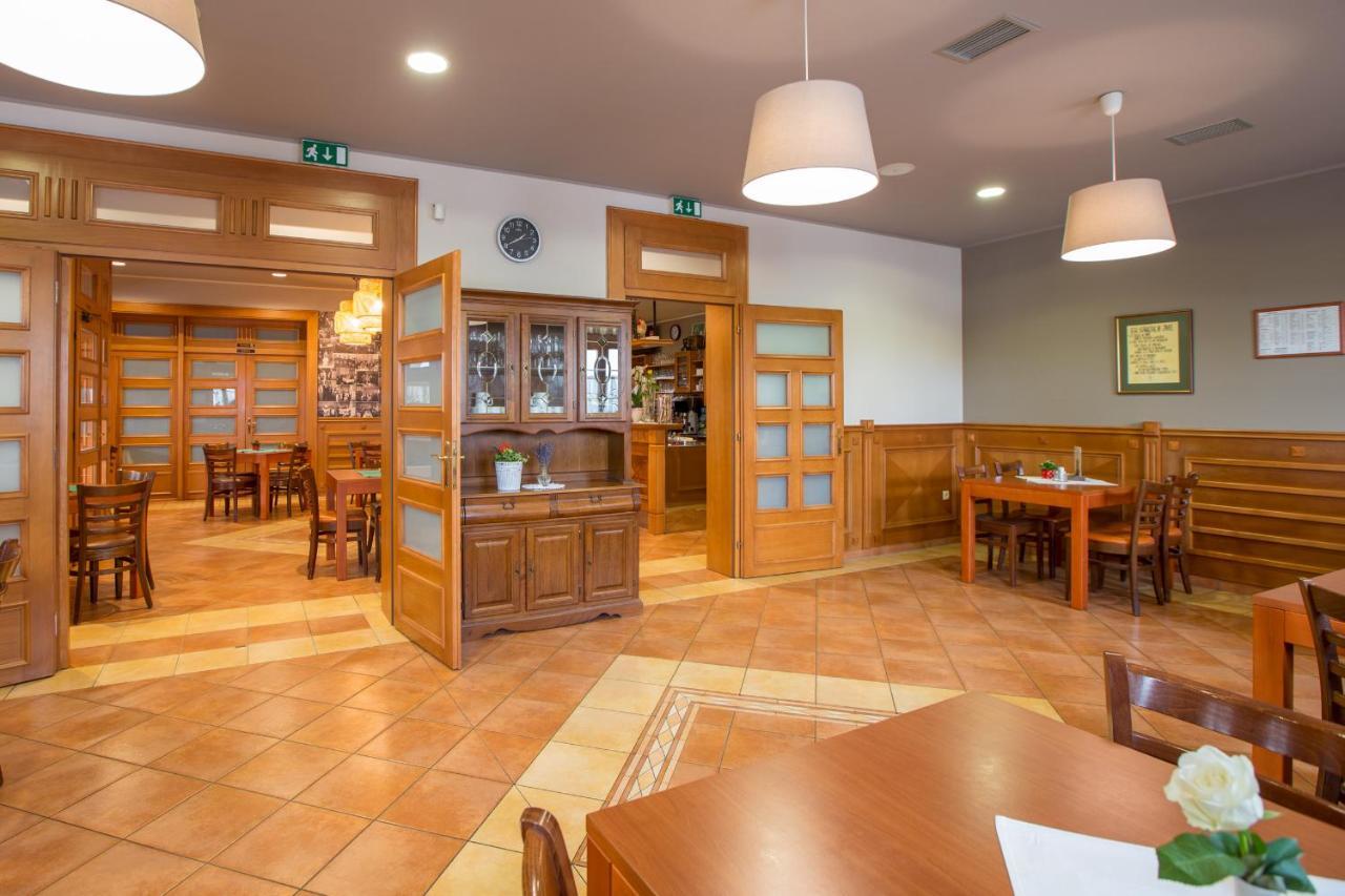 Guesthouse Beno Starse Luaran gambar
